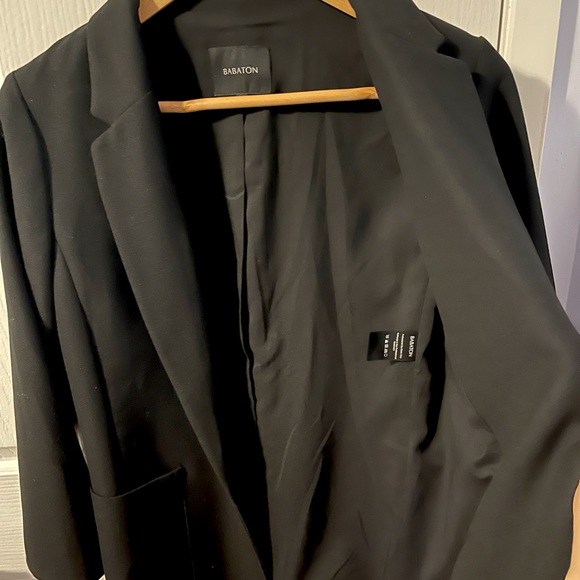 Babaton black open front blazer - Picture 6 of 8